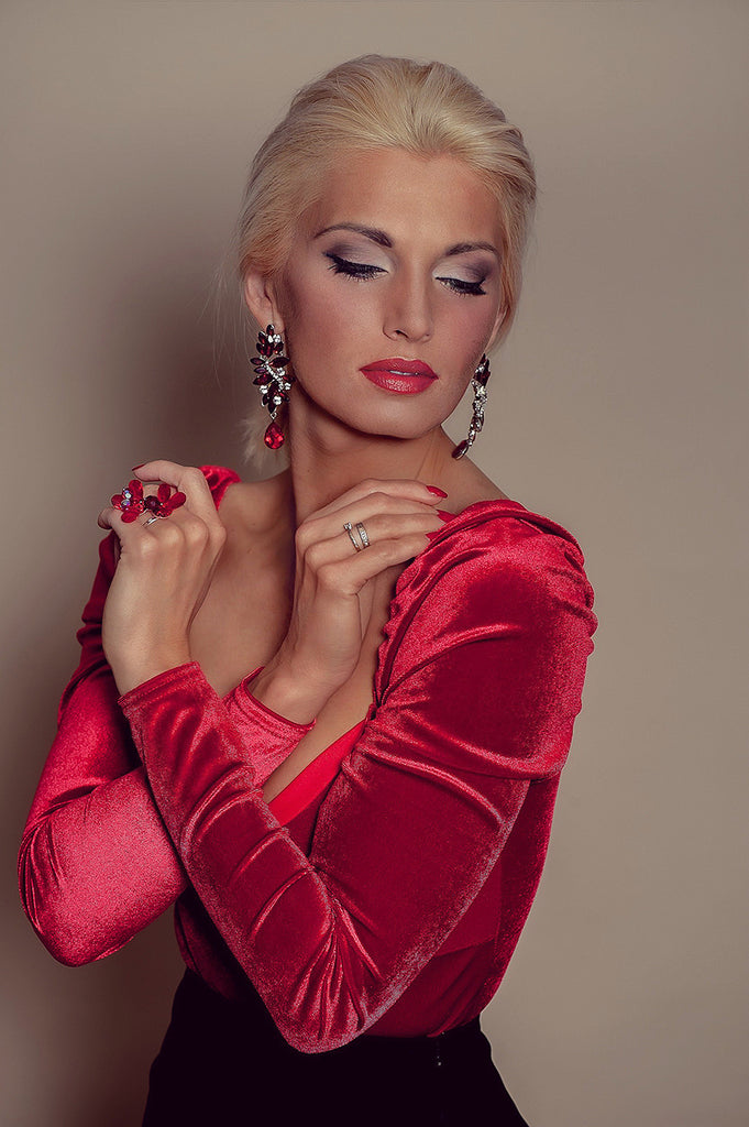 Red-Swarovski-crystals-silver-ring-SILDAREjewelry