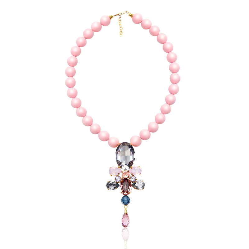 Luxury gold‑plated pink pearl statement necklace with high‑precision Austrian crystals and pearls — perfect for weddings, evening events, bridal elegance, and refined classic old‑money style; handcrafted one‑of‑a‑kind jewelry by SILDARE Jewelry