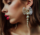Luxury ivory white pearl gold‑plated butterfly earrings with high‑precision Austrian crystals and pearls — perfect for weddings, evening events, bridal elegance, and refined classic old‑money style; handcrafted one‑of‑a‑kind jewelry by SILDARE Jewelry