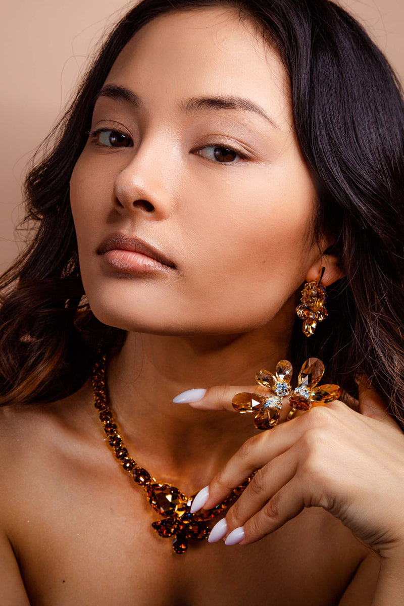 Luxury gold‑plated crystal statement ring in sterling silver 925 — perfect for weddings, evening events, refined classic elegance, and timeless old‑money style; handcrafted one‑of‑a‑kind jewelry by SILDARE Jewelry