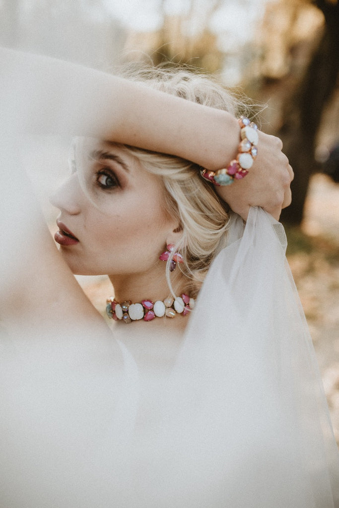 Multicolor-Swarovski-crystal-24k-gold-plated-choker-fashion-necklace-wedding-bridal-SILDAREjewelry