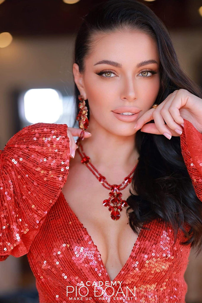 Red Scarlet Swarovski crystals gold plated long statement fine party classic baroque necklace Alise Miškovska Miss Business Global Vietnam