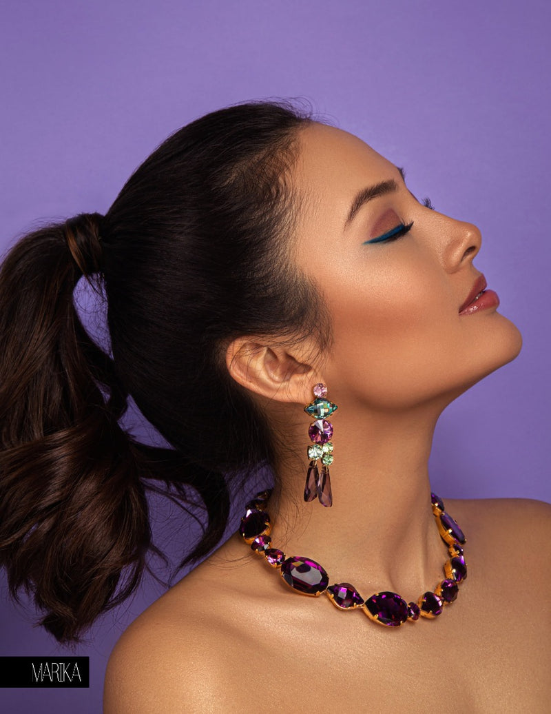 Luxury 24‑carat gold‑plated purple crystal statement necklace with high‑precision Austrian crystals — bold contrast, deep violet tones, quiet elegance, refined feminine strength; perfect for weddings, evening events, party outfits, and elevated night‑out looks; handcrafted one‑of‑a‑kind jewelry by SILDARE Jewelry