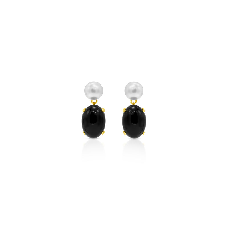 Luxury gold‑plated black and white drop earrings with high‑precision Austrian pearls and natural onyx gemstone — perfect for weddings, evening events, bridal elegance, and refined classic old‑money style; handcrafted one‑of‑a‑kind jewelry by SILDARE Jewelry