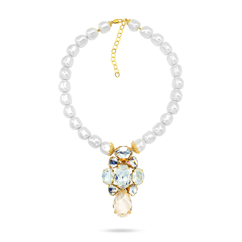 Luxury white pearl gold‑plated statement necklace with Austrian crystals and pearls — perfect for weddings, evening events, bridal elegance, and refined classic old‑money style; handcrafted one‑of‑a‑kind jewelry by SILDARE Jewelry